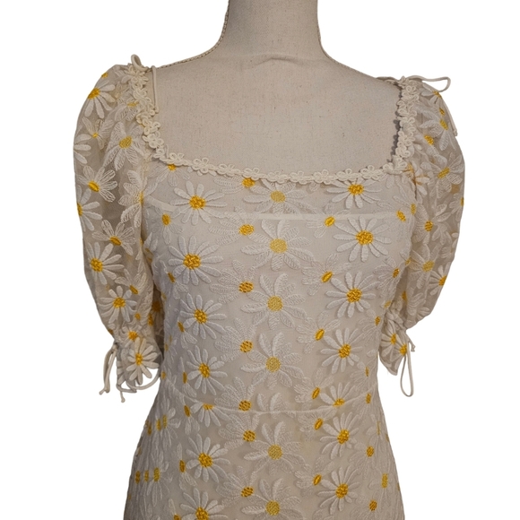 For Love & Lemons BRULEE DAISY MINI DRESS (M) - Picture 7 of 16